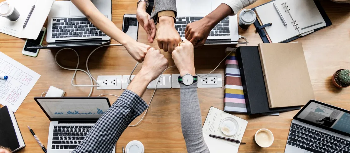 Paket Pembuatan Website dengan Hosting Gratis, Apakah Worth It?