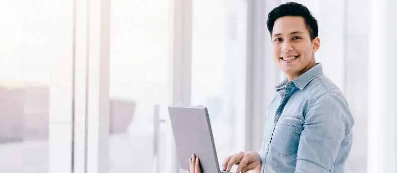 Pertimbangan Memilih Cloud Hosting Lokal atau Global Provider untuk Operasional Sistem Internal Perusahaan