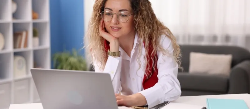 Postman untuk Tim Developer 50+ User: Solusi API Management Terintegrasi