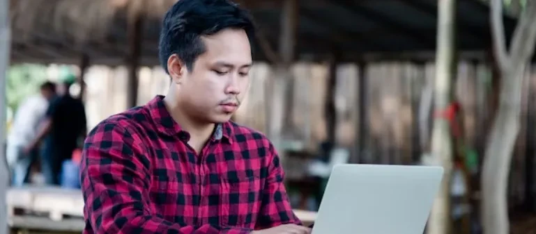 Website Lama vs Tren Desain Baru: Tanda Bisnis Perlu Berubah