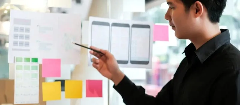 Front-End vs Back-End Developer: Apa Peran Web Developer di Indonesia?