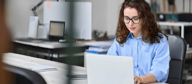 Evolusi Peran Web Developer Indonesia dari Eksekutor ke Strategic Partner