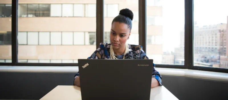 Lenovo T470s vs Laptop Baru di Bawah $400 – Mana yang Menang?