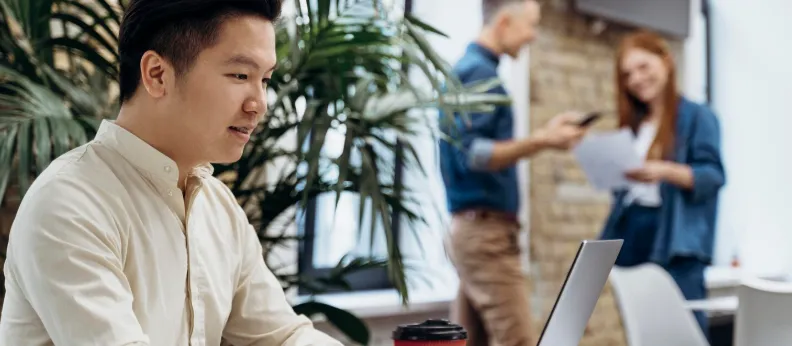 Aplikasi Desain Grafis Ringan untuk Laptop Spesifikasi Rendah