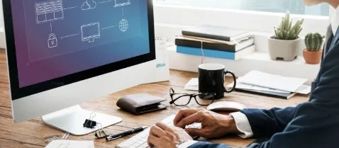 Software Gratis vs Premium: Mana yang Lebih Cocok untuk Bisnis Anda?