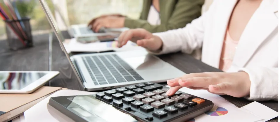 Checklist Mitigasi Risiko Sebelum Menandatangani Kontrak dengan Web Developer Indonesia