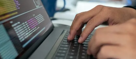 Software Desain Grafis untuk Social Media Marketing: 5 Pilihan Terbaik