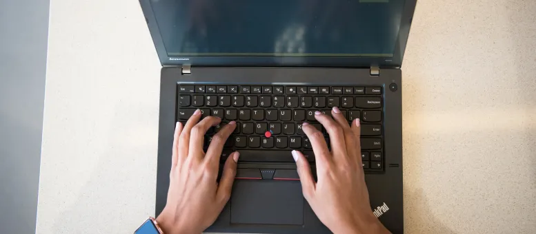 Laptop Tipis Tahan Banting: Review Jujur Lenovo ThinkPad T470s