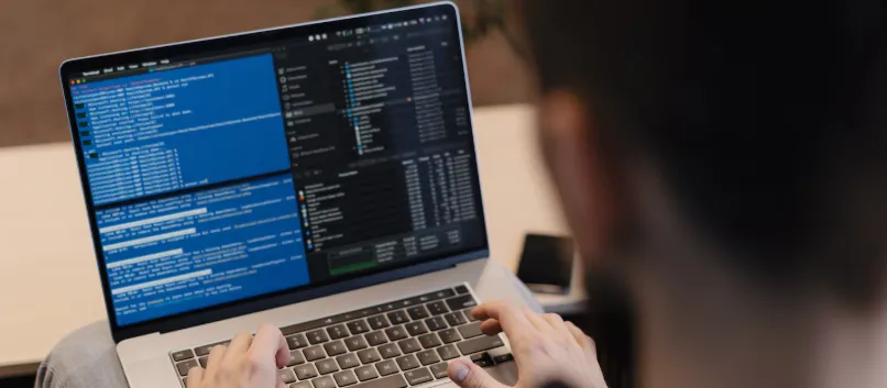 Rekomendasi Software untuk Perusahaan Jasa agar Lebih Efisien