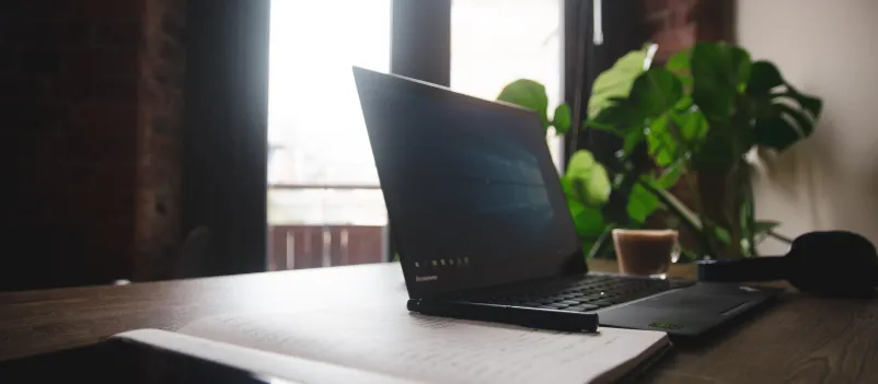 Lenovo T470s vs Laptop Baru Harga 6 Jutaan – Siapa Unggul?