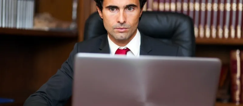 Bisnis Untung Tapi Tumbang? Ini Bahaya Laporan Keuangan yang Tidak Real-Time