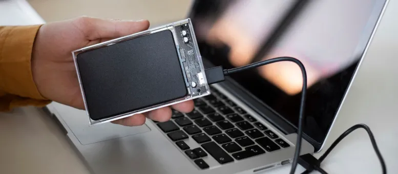 Cara Memilih UPS yang Tepat untuk Komputer dan Laptop