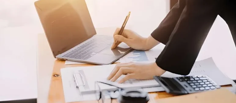 Dari Minimalis ke Interaktif: Evolusi Tren Desain Website Global