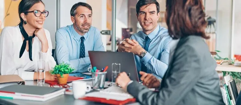 Jangan Asal Pilih! 5 Kesalahan Fatal Saat Memilih Software untuk Bisnis!