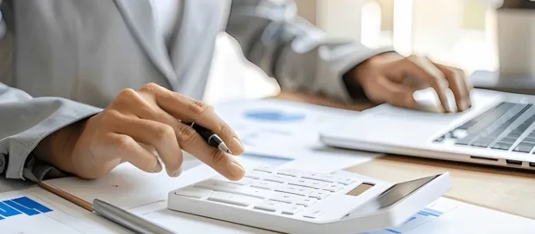 Pembukuan Masih Manual Ini Risiko yang Menghambat Pertumbuhan Bisnis Anda